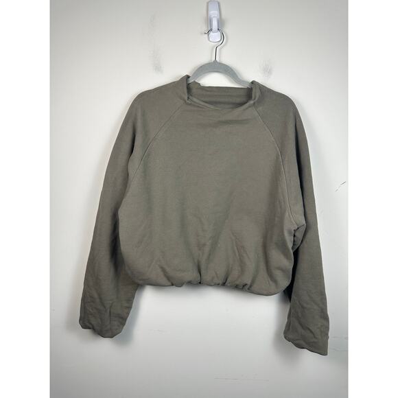 Free People Movement Cropped Sweatshirt Double Lined Size Medium EUC - Picture 1 of 6